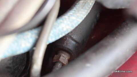 Porsche Clutch Master Cylinder Fitting